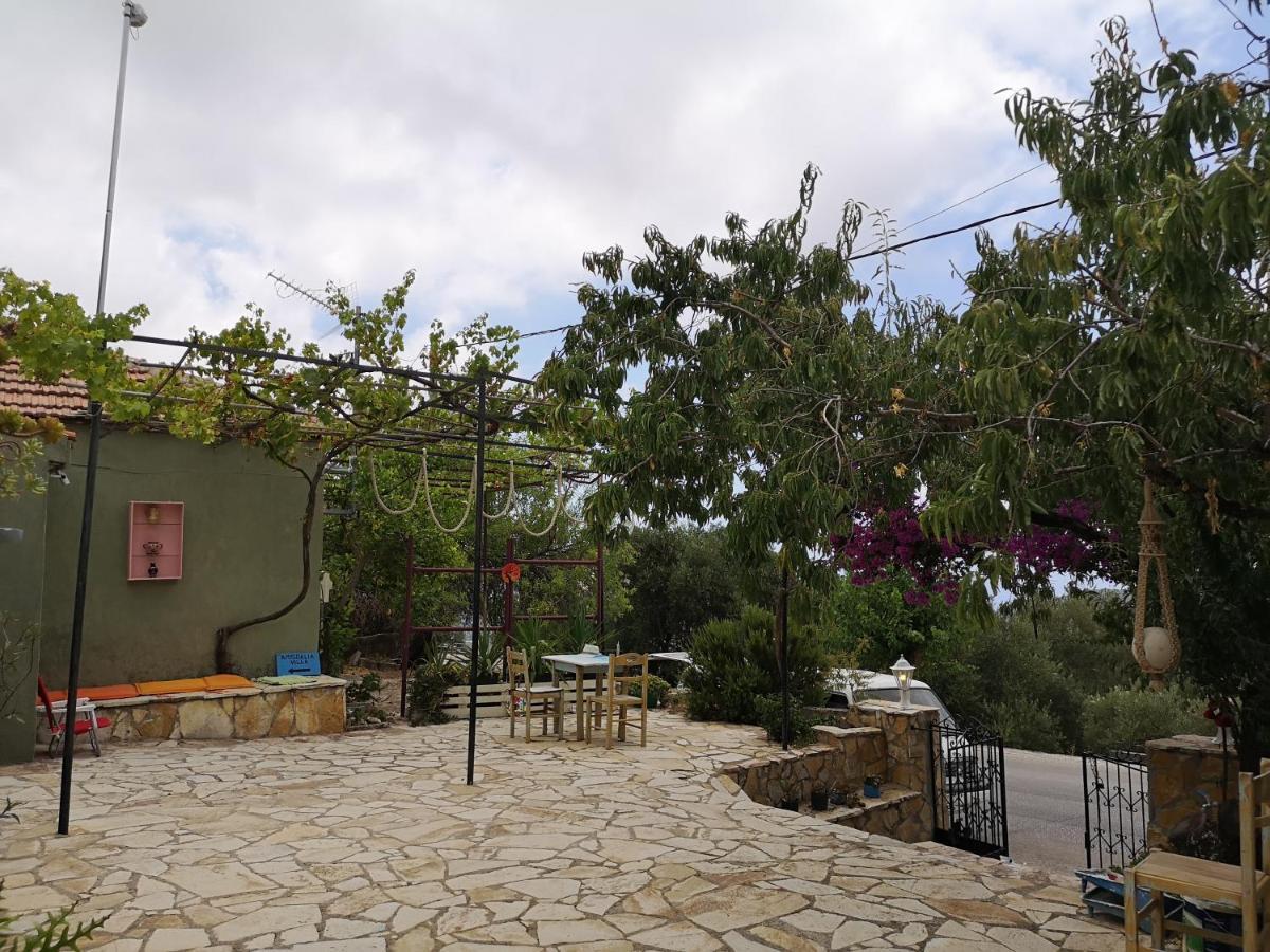 Villa Amygdalia Dilinata Exterior photo